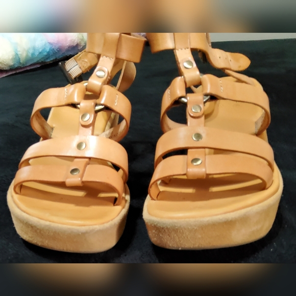 Kork-Ease Women's Tan Ankle Strap Sandals Size 8 - Picture 4 of 11